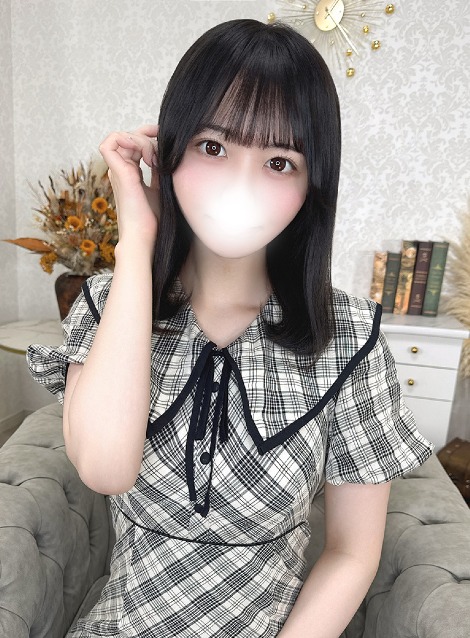 ももな★濃厚キス好きF乳JD★(22)