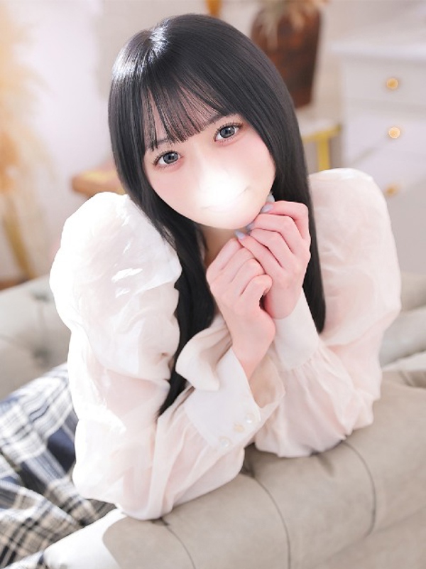 ももな★濃厚キス好きF乳JD★(22)